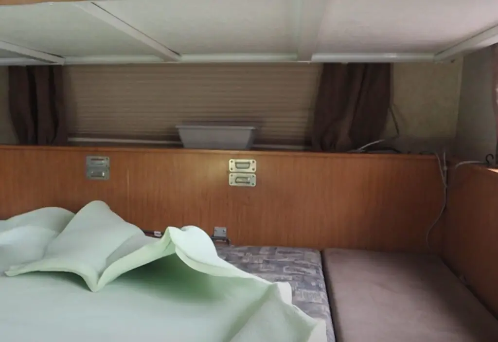 Things To Consider When Choosing The Best RV Mattress Toppers4