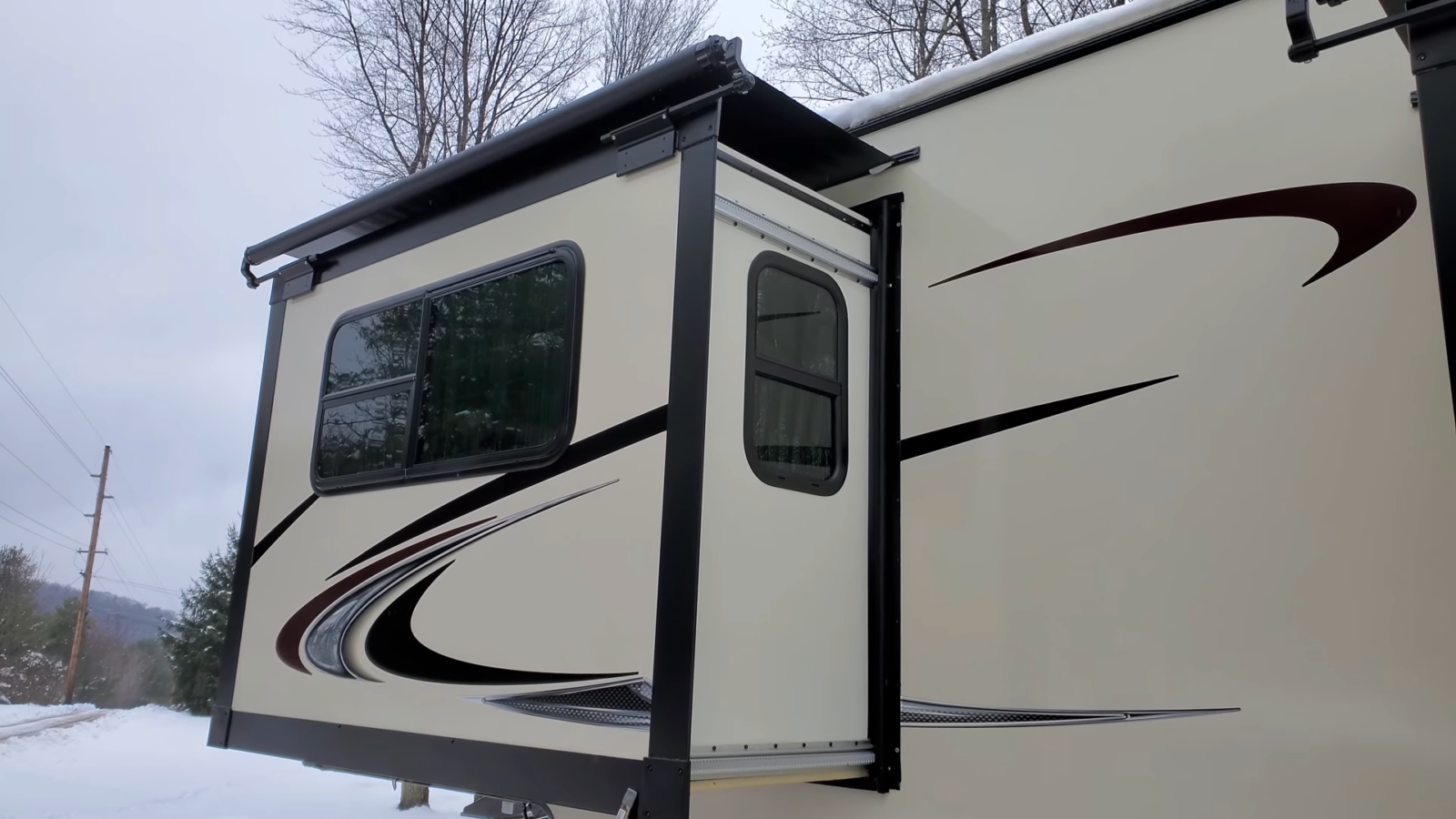 Can You Live in an RV in the Winter? RVProfy