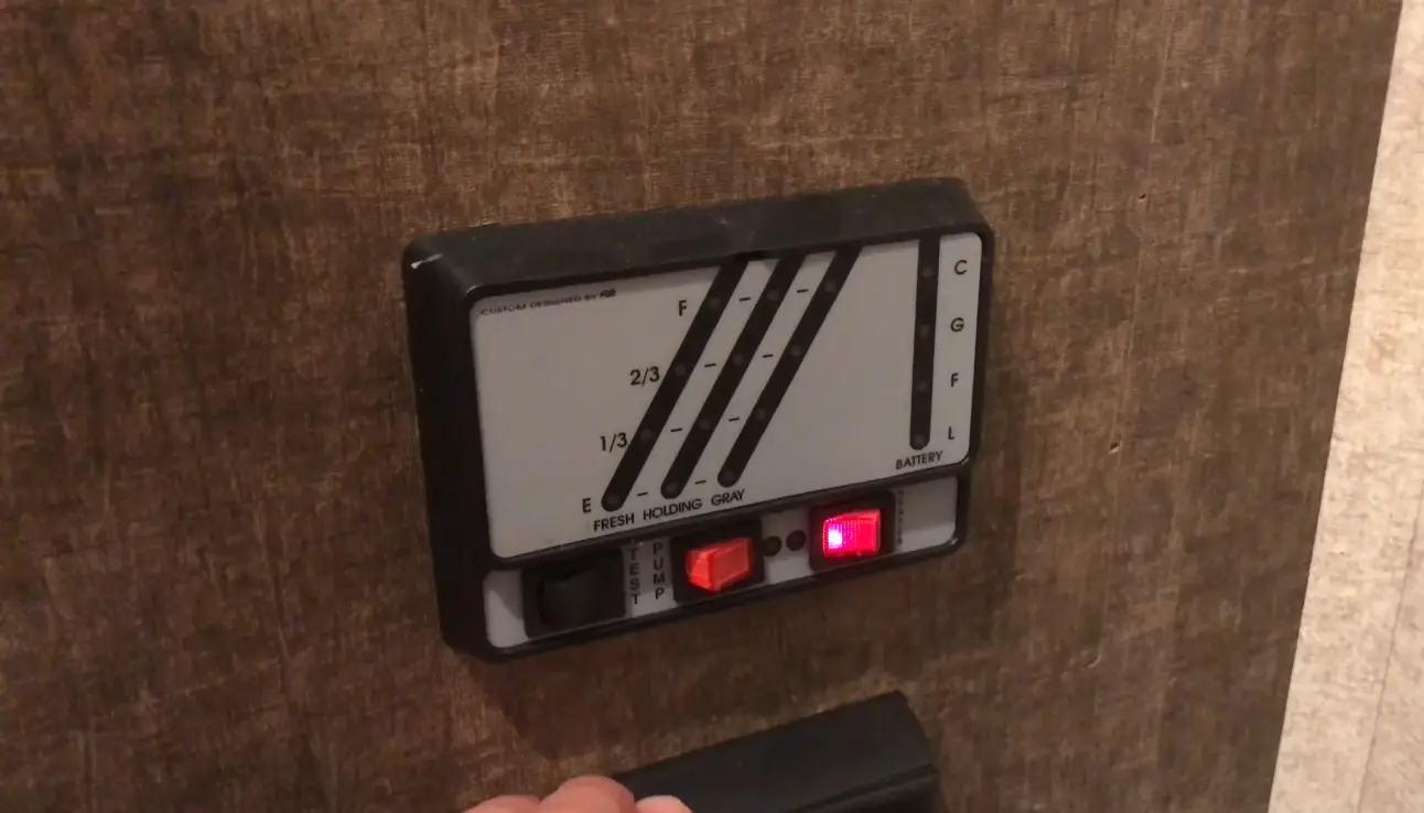 How to Fill RV Fresh Water Tank? RVProfy