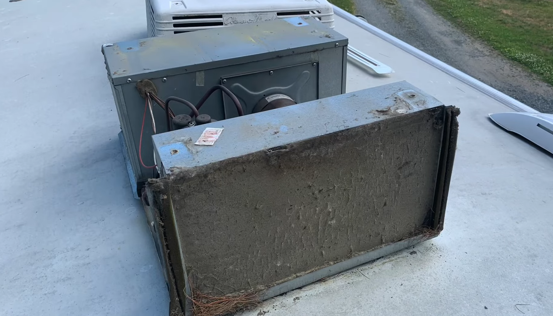 Rv Air Conditioner Not Blowing Cold What To Do Rvprofy 1947