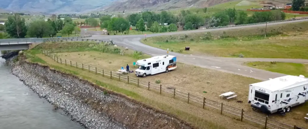 What is the best time of year to rent an RV?