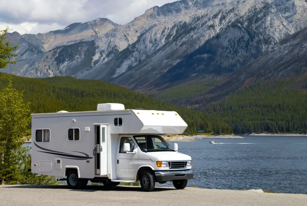 The Benefits of Renting an RV
