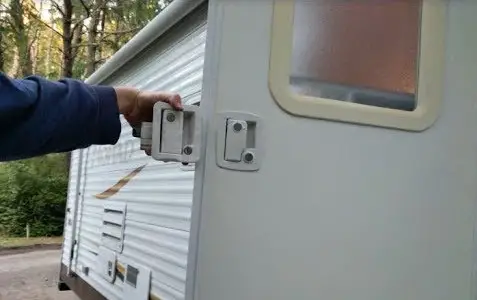 Tips for Finding the Right Lock for Your RV Door